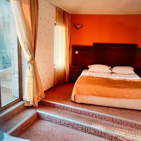 Hotel Bolyari Veliko Tarnovo Buitenkant foto