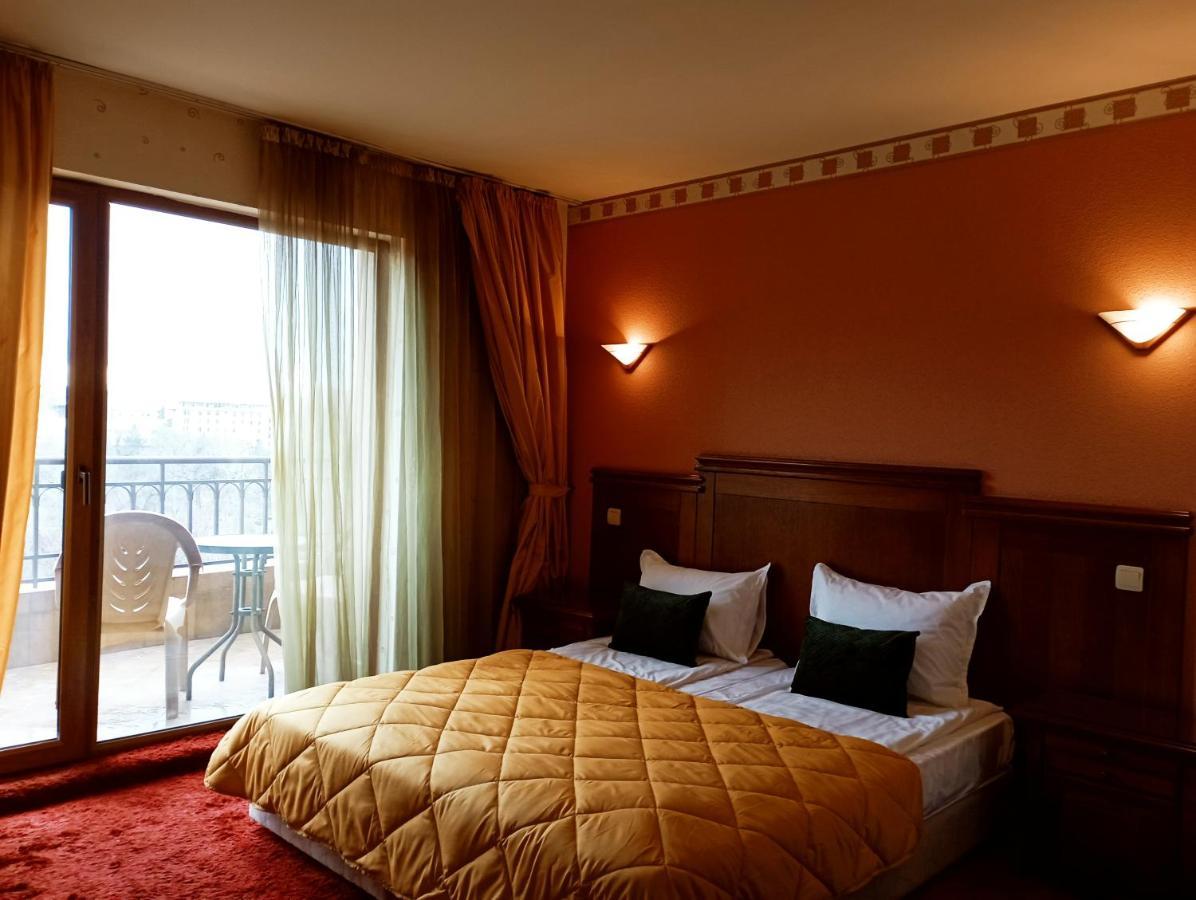 Hotel Bolyari Veliko Tarnovo Buitenkant foto