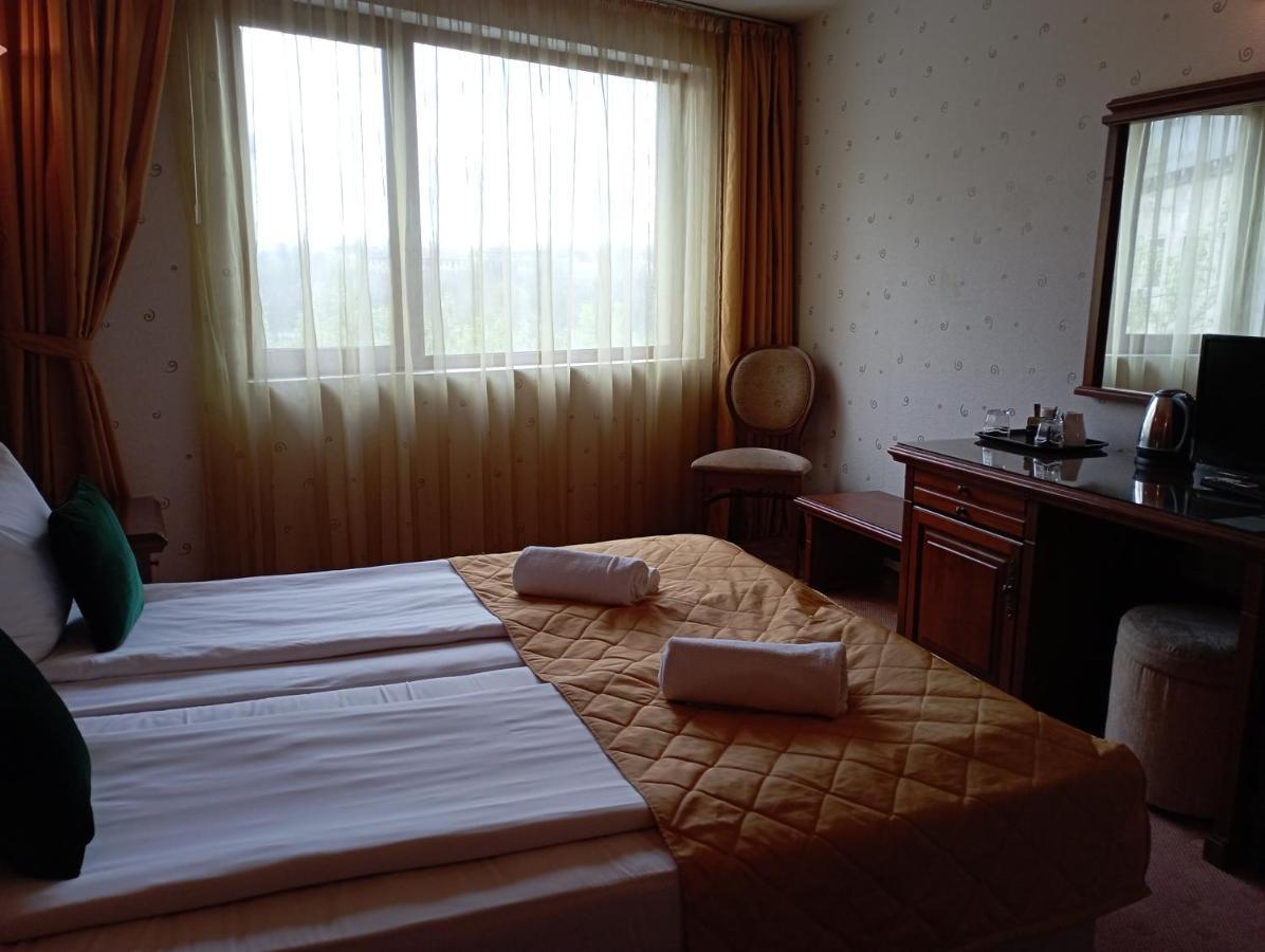 Hotel Bolyari Veliko Tarnovo Buitenkant foto