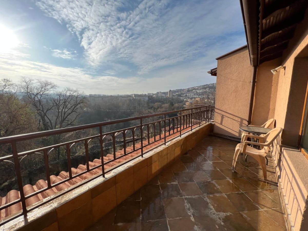 Hotel Bolyari Veliko Tarnovo Buitenkant foto