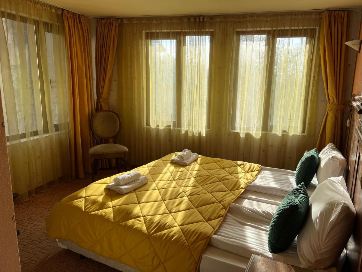 Hotel Bolyari Veliko Tarnovo Buitenkant foto