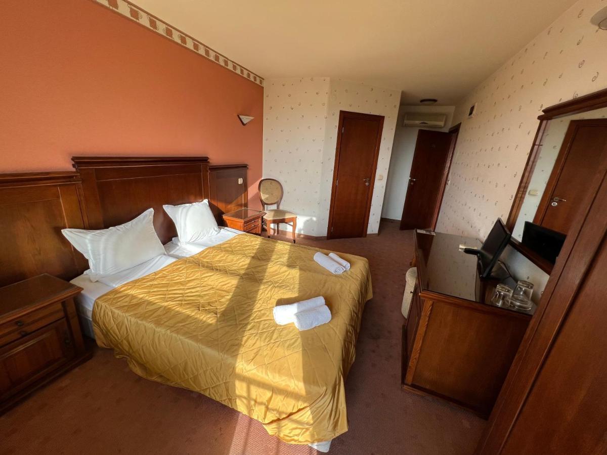Hotel Bolyari Veliko Tarnovo Buitenkant foto