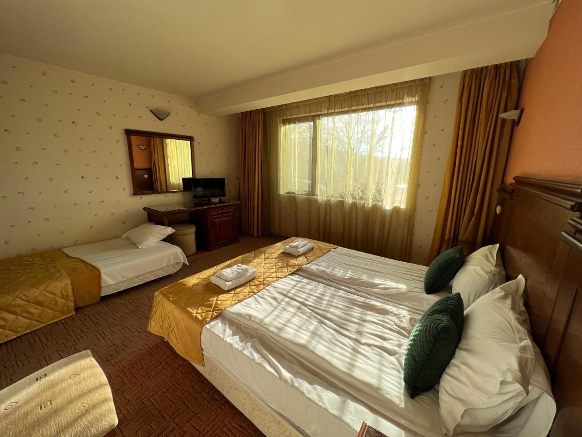 Hotel Bolyari Veliko Tarnovo Buitenkant foto