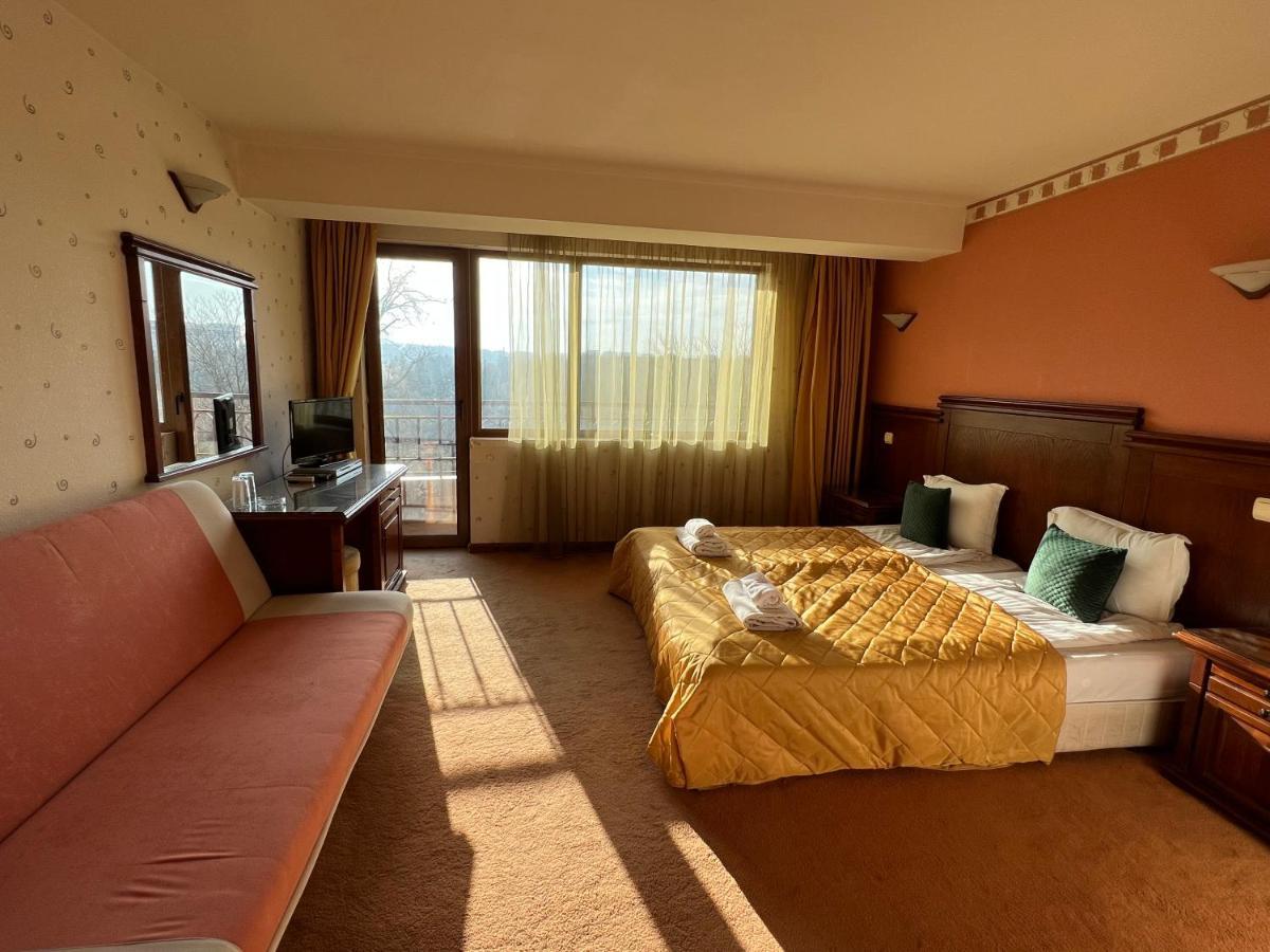 Hotel Bolyari Veliko Tarnovo Buitenkant foto