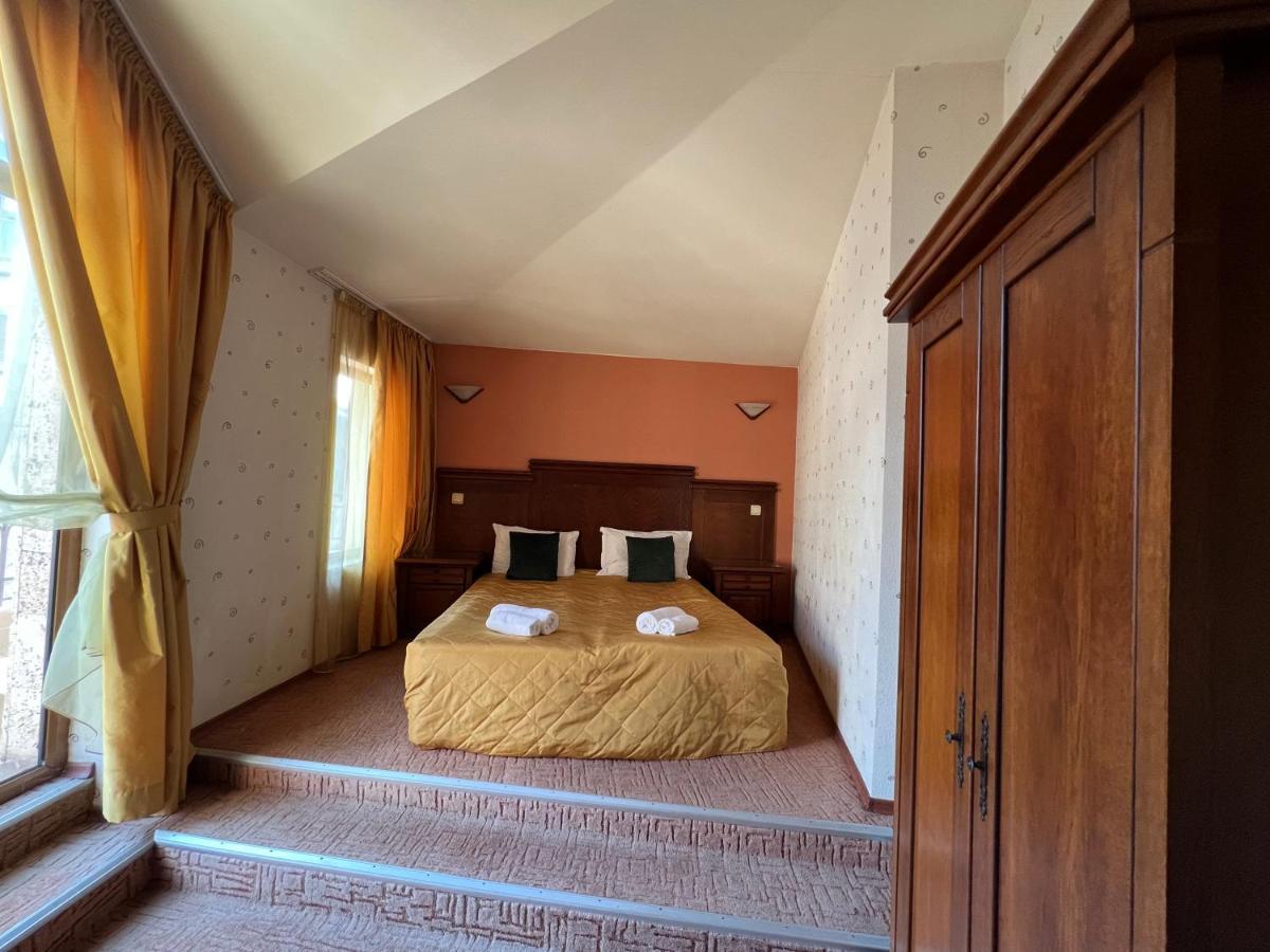 Hotel Bolyari Veliko Tarnovo Buitenkant foto