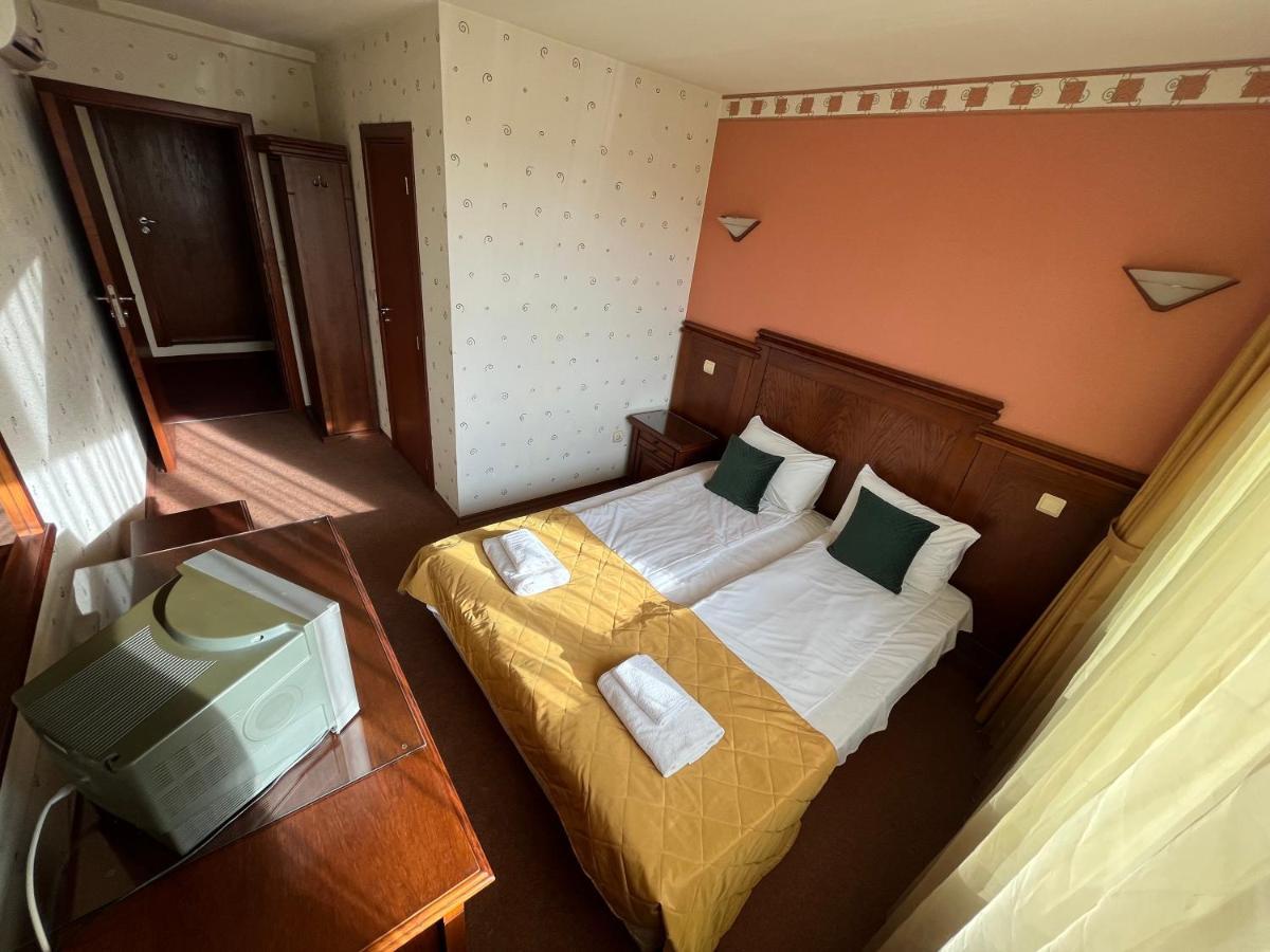 Hotel Bolyari Veliko Tarnovo Buitenkant foto