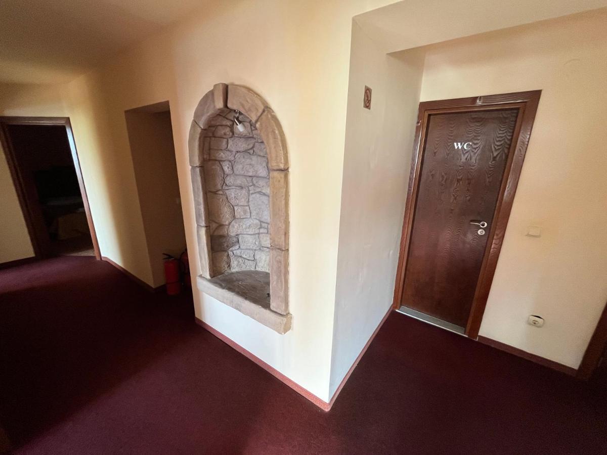 Hotel Bolyari Veliko Tarnovo Buitenkant foto