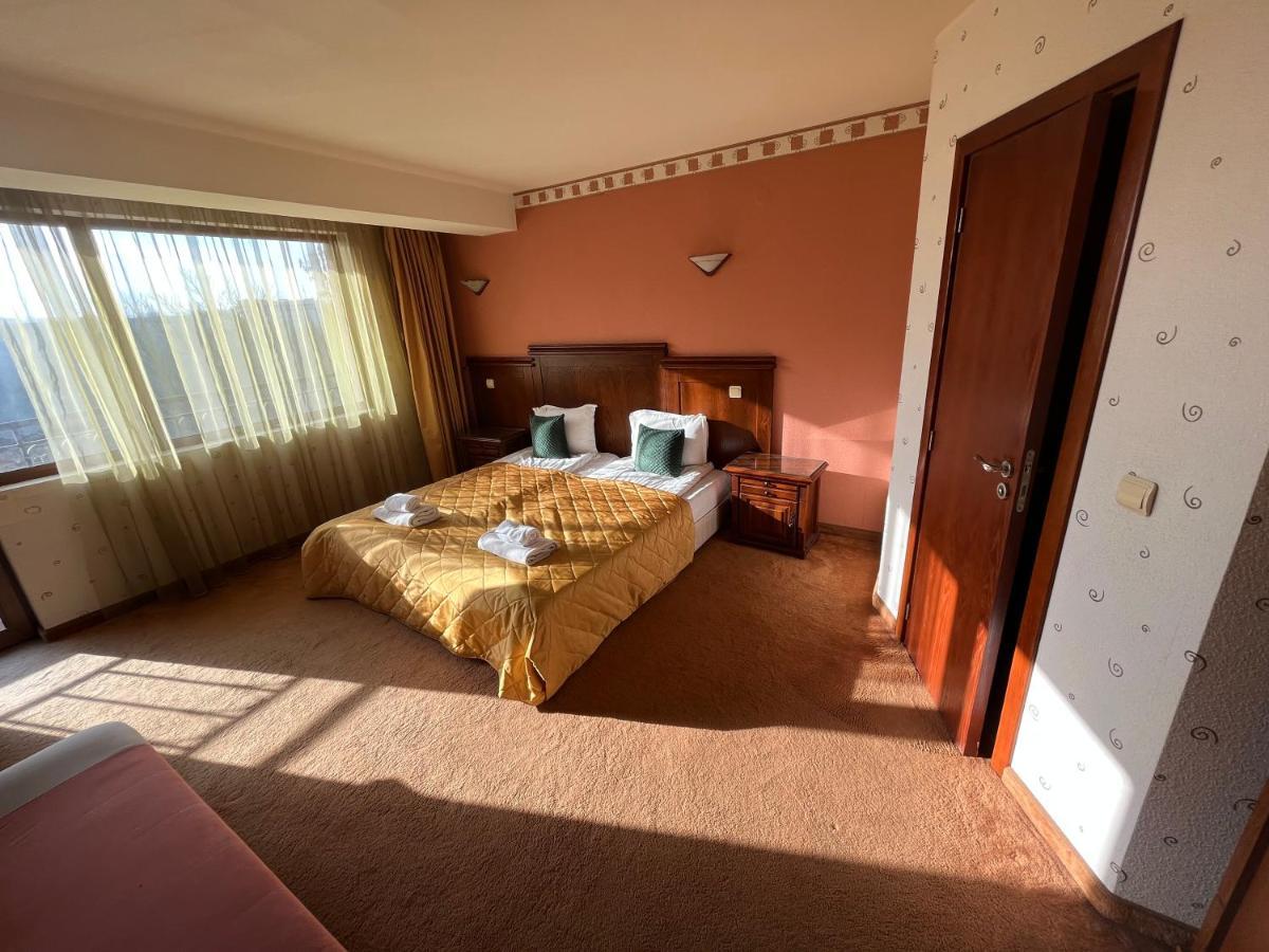 Hotel Bolyari Veliko Tarnovo Buitenkant foto